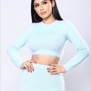 Fashion nova fuzzy two piece outfit